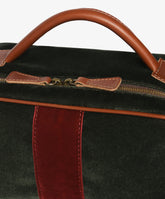 Berkeley Beauty Case Velour in Dark Green | My Style Bags